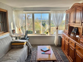 Alloggio Rustico - Charming Countryside Stay with Hill Views in Prosecco Zone - Free Parking